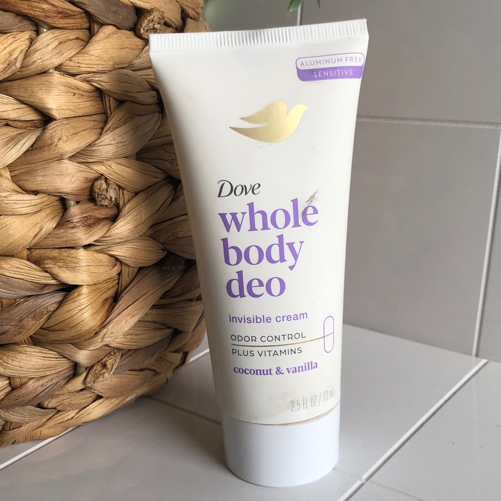 Whole Body Deo Invisible Cream - Coconut & Vanilla (White/Purple)
Brand NEW